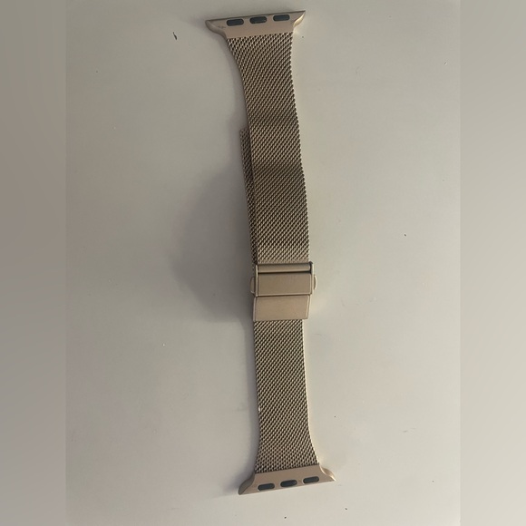 Champagne color stainless steel apple watch band - Picture 1 of 2